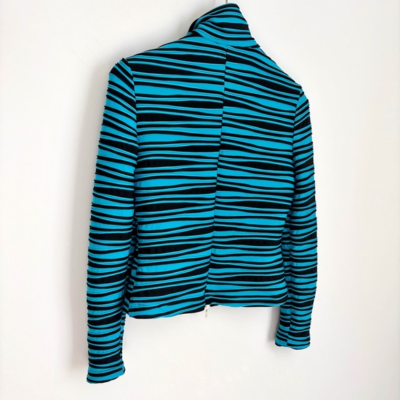 Joseph Ribkoff Striped Zip Jacket - Textured Ribbed Stretch - Size 8 - Picture 3 of 7